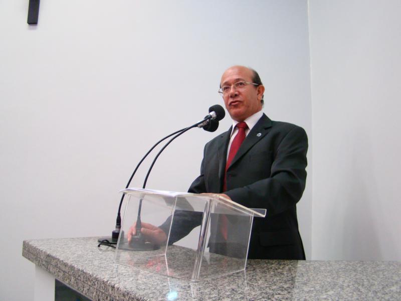 João Elias pede academia ao ar livre no Jardim Ouro Verde
